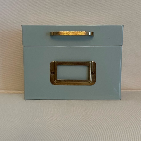 !! SOLD !!Blue metal box with brass handle #retrodecor #office #recipebox - Picture 2 of 5